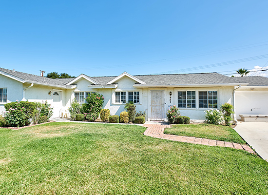 921 e delaware ave Sold-By-Sims